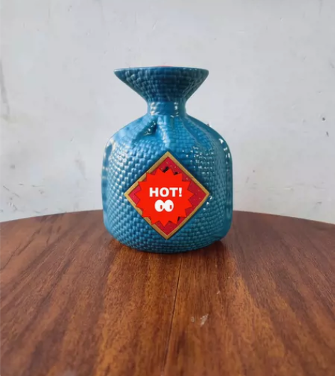 #酒柜摆件 花瓶摆件家居饰品，蓝色瓷瓶摆件...