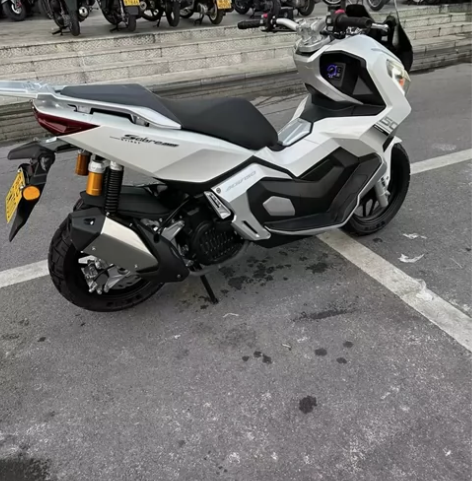 赛博150ADV，车况准新，零瑕疵。22年...
