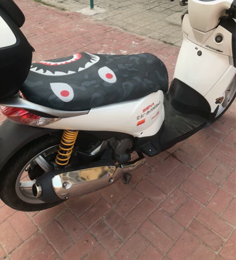 阿普利亚圣甲虫白色,17年的车,手续齐全,...