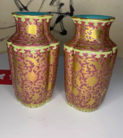 低价出货。三包!567小精品,仿乾隆的一对...
