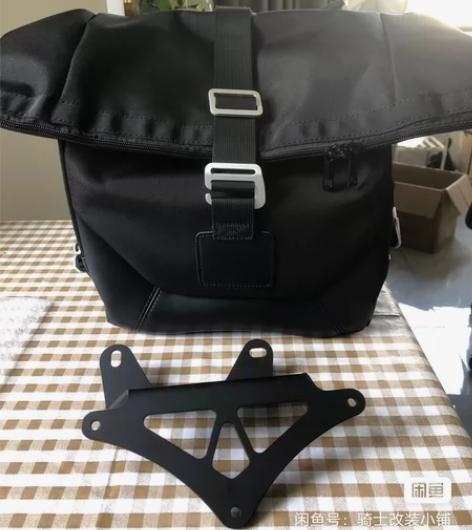 新包9层新,对外出售一对豪爵TR300边箱...