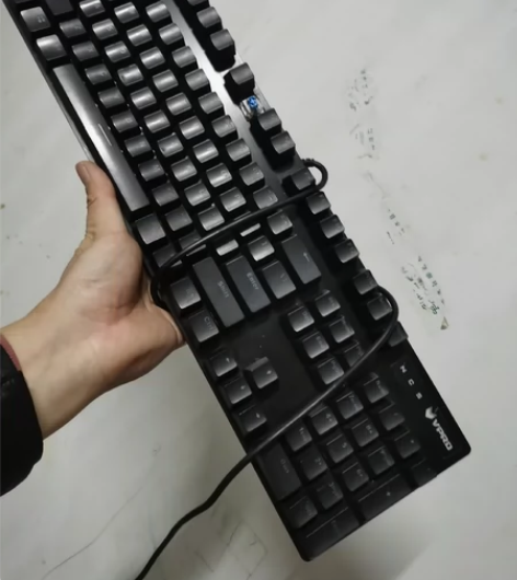 雷柏V580光轴机械键盘,配件出缺脚撑键盘...