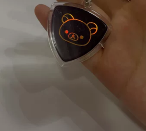 绝版轻松熊拨片 带透明拨片收纳盒 透明壳子...