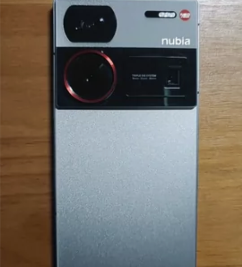 出首发努比亚z60ultra 16+512...