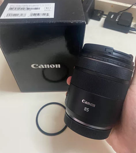 出佳能镜头RF85F2 自用国行99新(和...