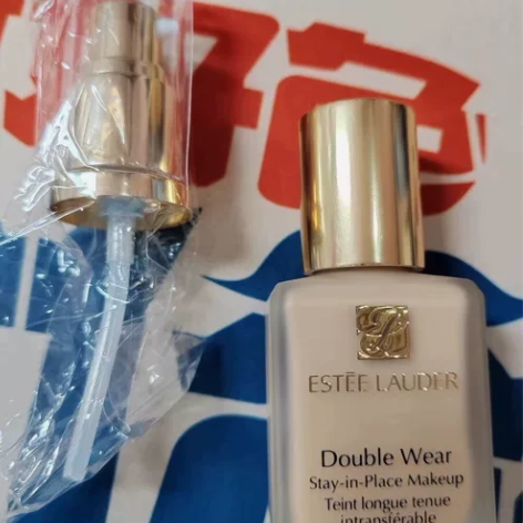 闲置转让雅诗兰黛dw粉底液30ml,送泵头...