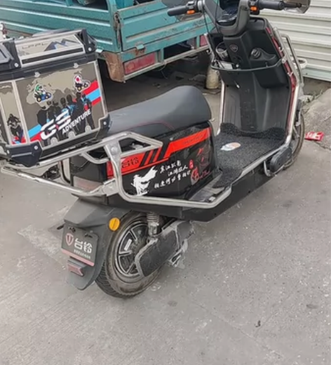 台铃劲风侠追风侠电动车,48V80安锂电池...