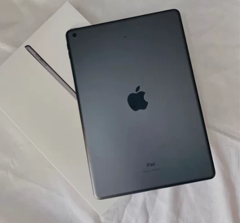 iPad 8代 2020 【内存容量】12...