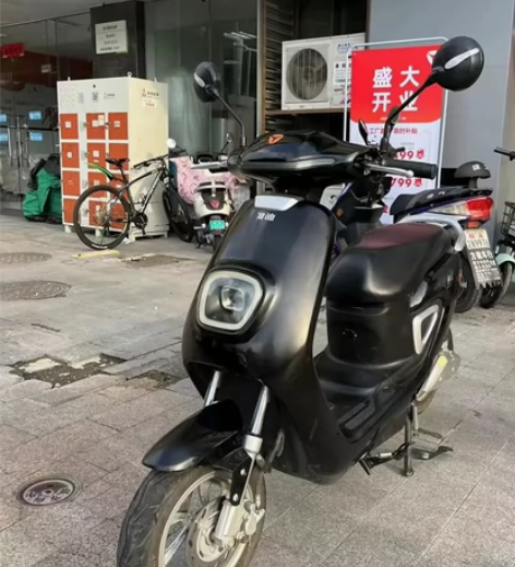 合肥跳楼大甩卖,二手电瓶车亏本处理,300...