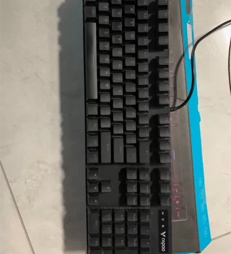 雷柏(Rapoo) V500PRO 有线背...
