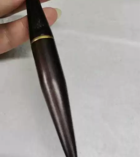 酸枝木老毛笔,木纹清晰,完品无瑕疵 感兴趣...