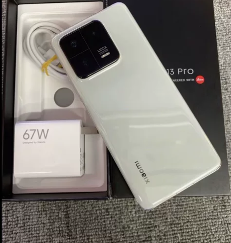 99新 小米13Pro 12+512G 顶...