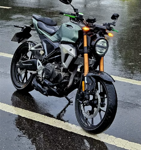 迅龙v8 街车力帆200发动机 8000多...