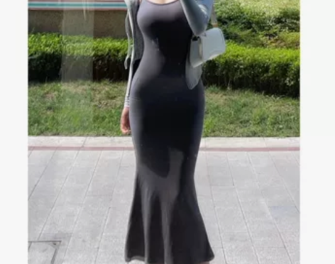 纯欲中长款无袖吊带连衣裙女夏季性感紧身收腰...