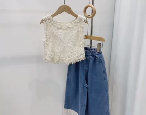 女童夏季钩花背心##amp;amp;牛仔裤...