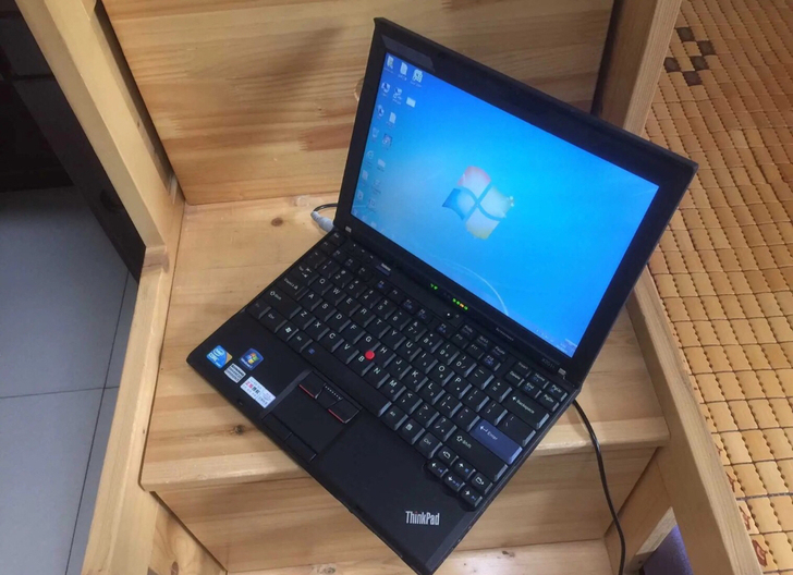 转让几台i5高配12寸联想Thinkpad...