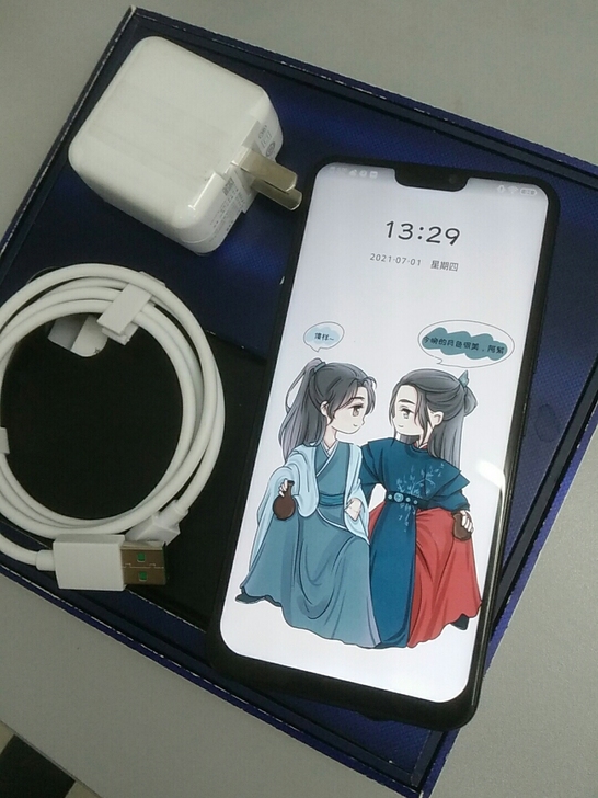 vivox 21正品手机 6+64G女生自...