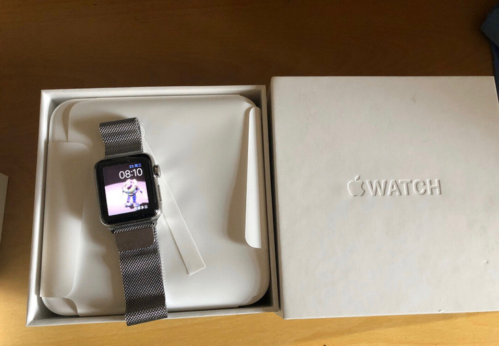 慢收一块不锈钢apple watch s2...