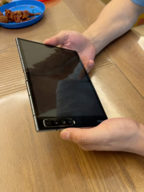 ROYOLE FlexPai2柔宇折叠屏手...