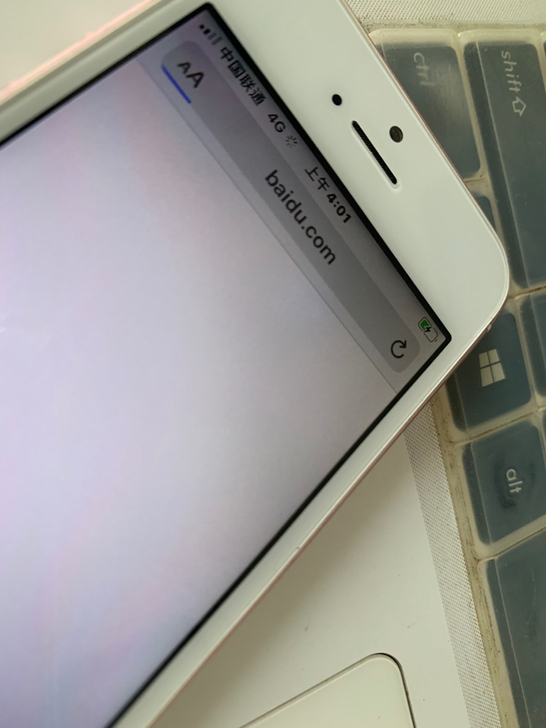 64g苹果iPhonese 出一个se64...
