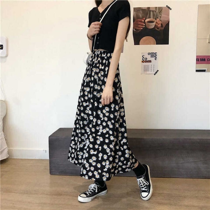 小雏菊碎花半身裙女A字中长款2021年夏季...