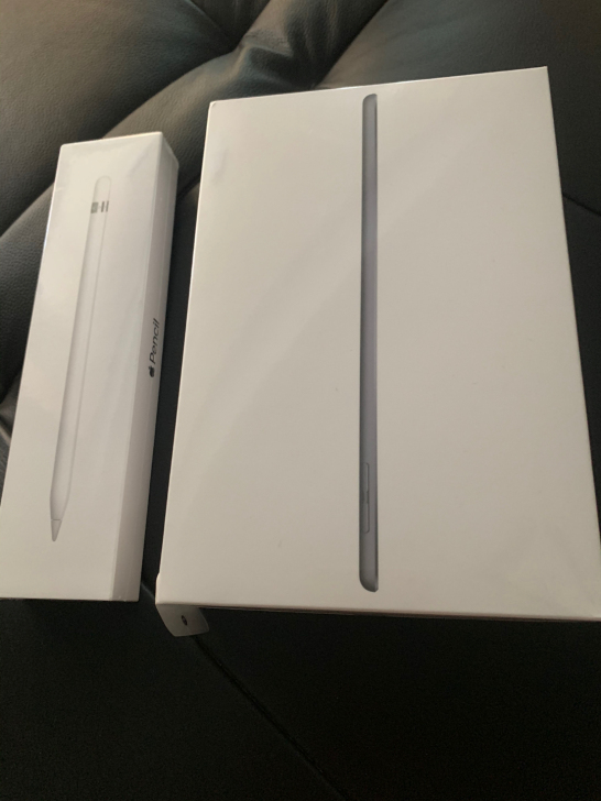 iPad min5深空灰色256g，pen...