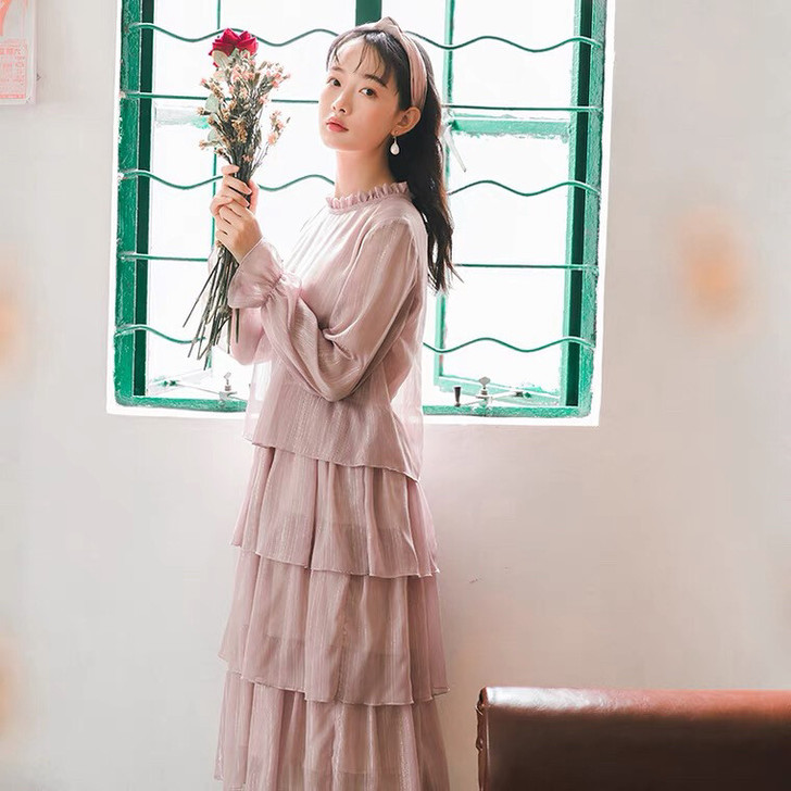 淡紫色蛋糕女裙,很淑女,正反通穿,有内衬,...