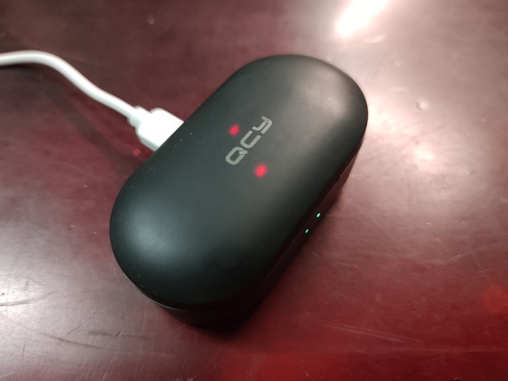 QCY T3半入耳式耳机，这个耳机是全新的...