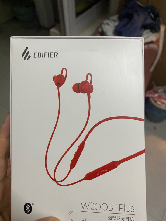 漫步者挂脖蓝牙耳机 刚买回来第二天 我哥给...