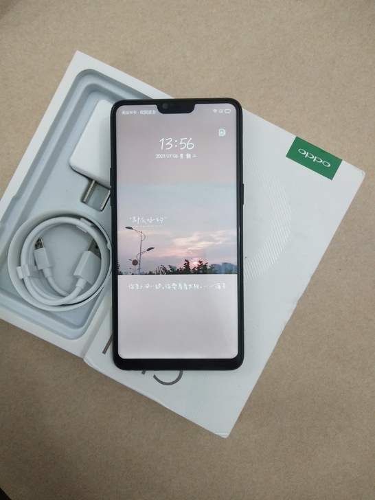 Oppor 15正品手机,几乎全新,只使用...