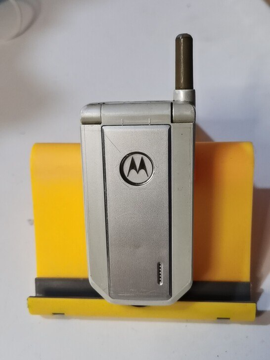 摩托罗拉V680+手机大翻盖手机 老人手机...