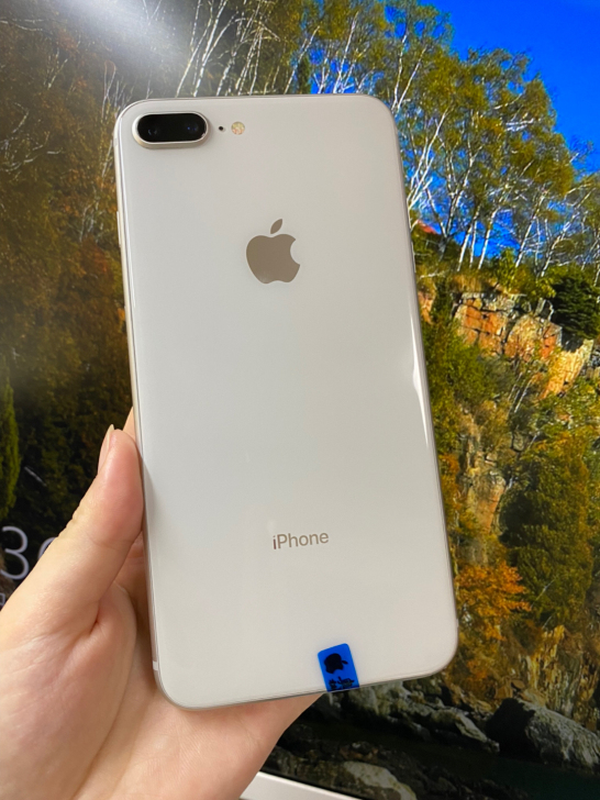 iPhone 8p 苹果88批发价可插卡2...