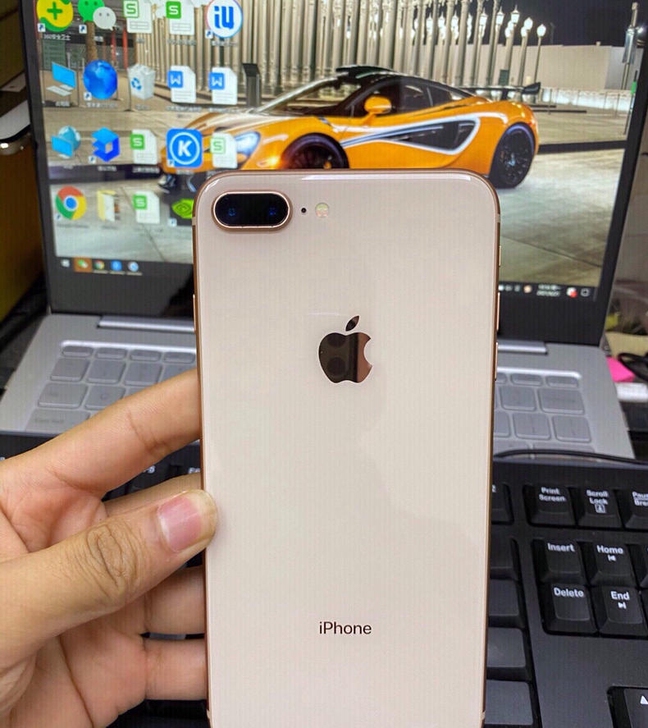 女生自用苹果8Plus，iPhone 8 ...