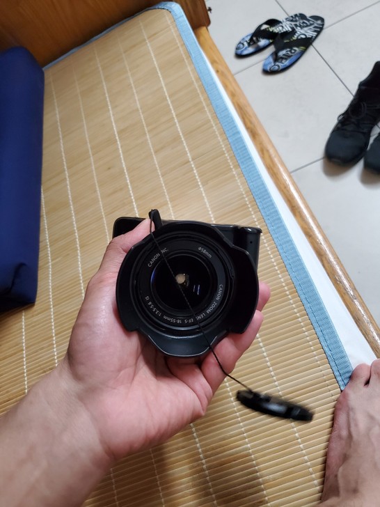 佳能550d机身加18－55套机镜头