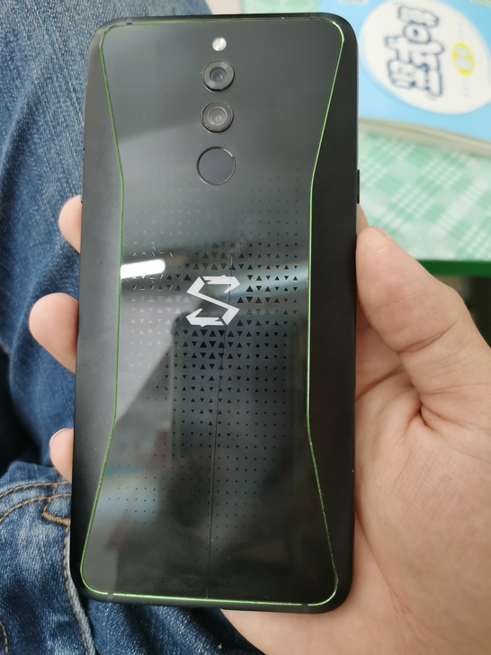 黑鲨helo 8+128全原装没拆无修,...