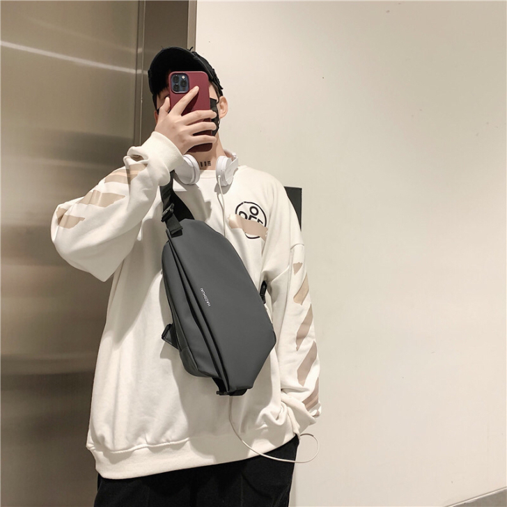 #粉丝福利# HAOSHUAI新款潮流男士...