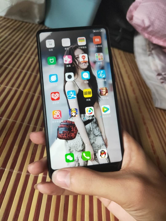 小米MIX2
