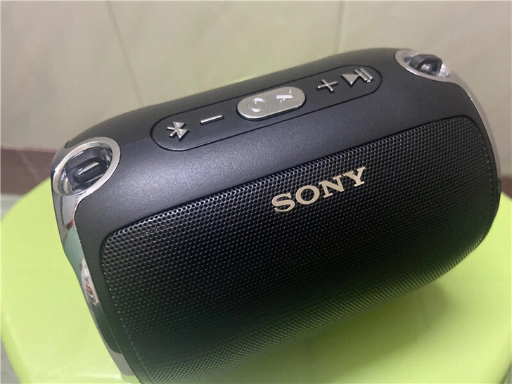 出售全新SONY/索尼无线蓝牙音箱 ，带包...