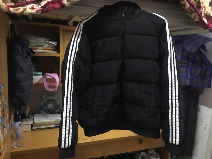 美特斯邦威羽绒服  穿了一个冬天  喜欢的...