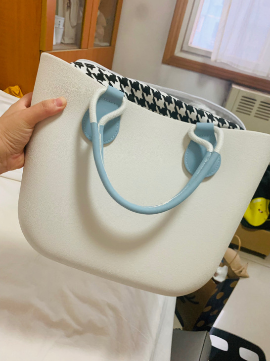防水，几乎全新，手提包。