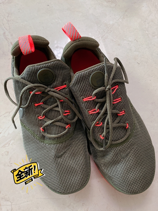 耐克 Nike  女子运动跑步鞋 专柜正品...
