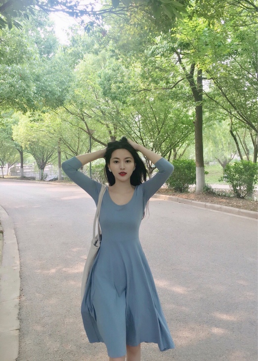 连衣裙