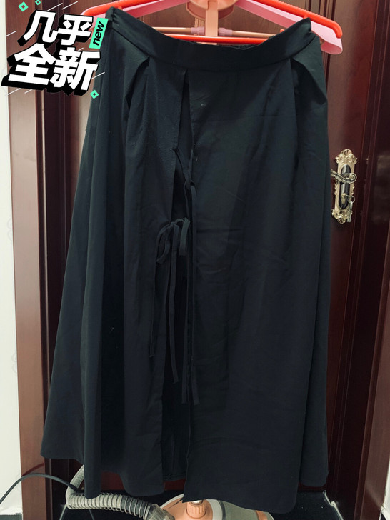 女士长裙