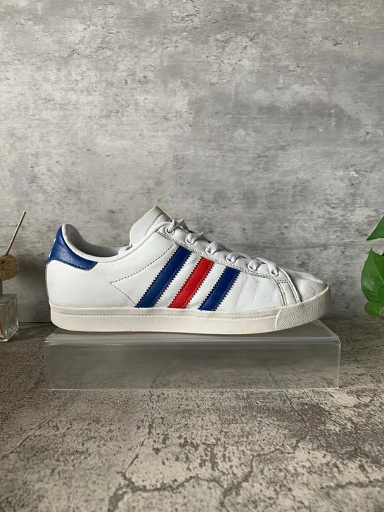 38.5码 二手正品 阿迪达斯Adidas...