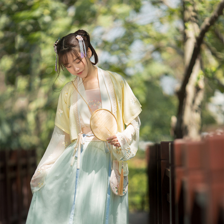 少女汉服齐腰襦裙半臂学生超仙清新仙气