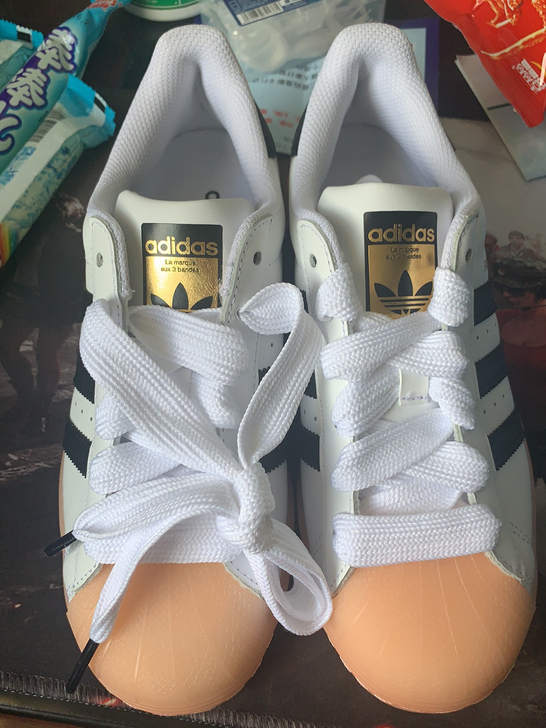 Adidas originals supe...