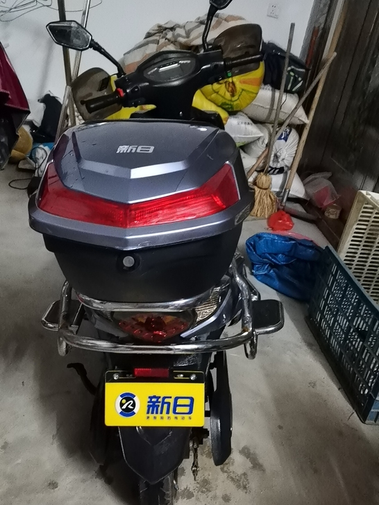 品牌型号 新日豪华加长版电动车