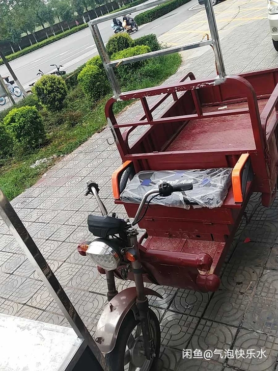 自用三轮车有2年了车厢长一米六,宽110,...