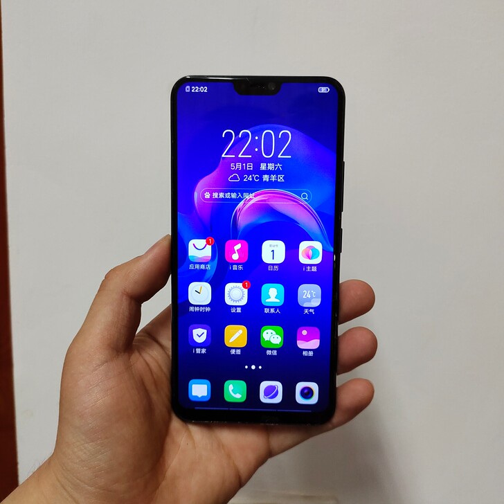 vivoz1i,4+128