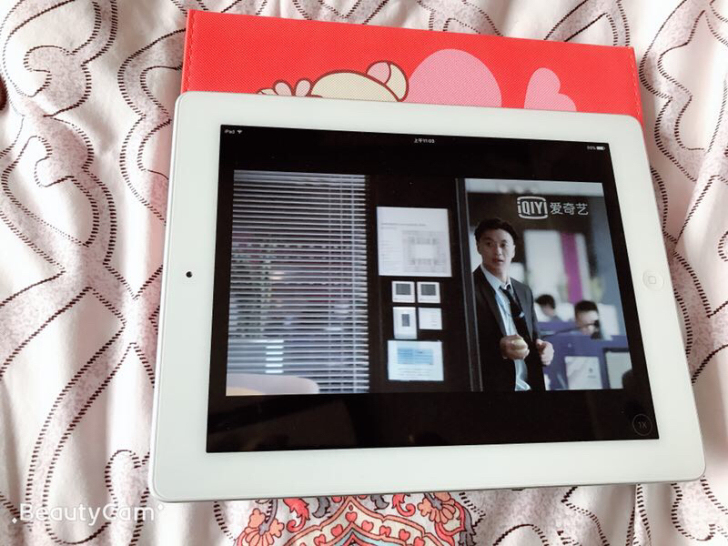 诚心转让一 台考研自用闲置的ipad4，内...